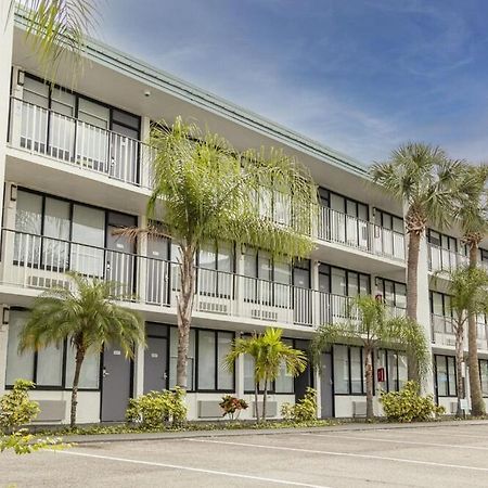 Royal 1 Aparthotel Kissimmee Bagian luar foto